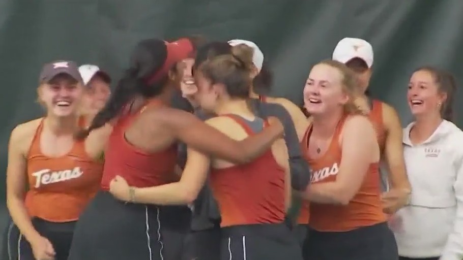 Texas Longhorns women's tennis team looks to three-peat